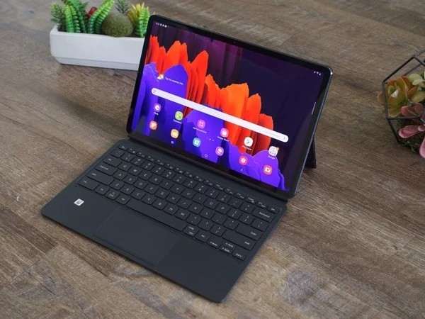 Samsung Galaxy Tab S7 e Tab S7 Plus: gjithçka në vendin duhur