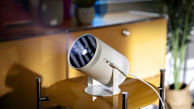 Projektori portativ Samsung The Freestyle tani është i disponueshëm në Shqipëri!