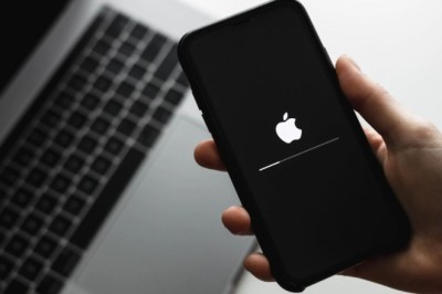 Risi/ Apple do lejojë përditësimin e iPhone kur ju të keni kohë!