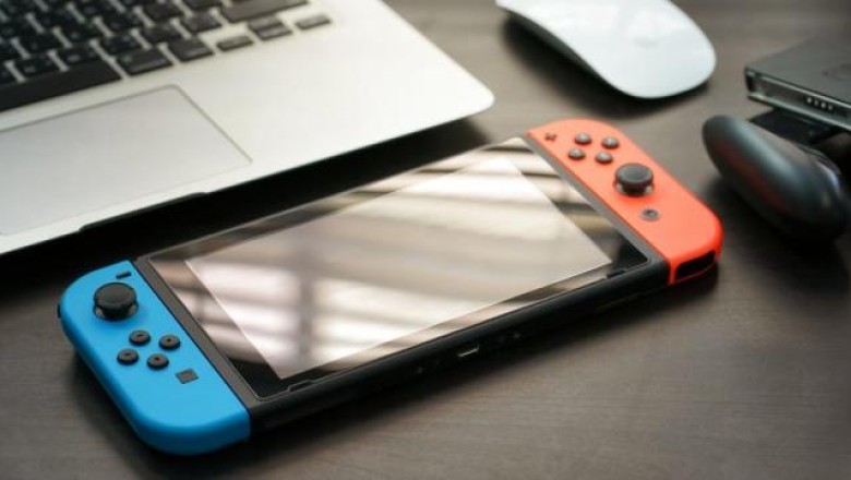 12 nga lojërat më të mira të Nintendo Switch që mund t'i luani në punë!
