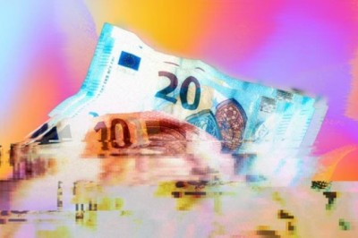 Çfarë do të ndodhte nëse paraja e sotme do zëvëndësohej nga ajo digjitale?