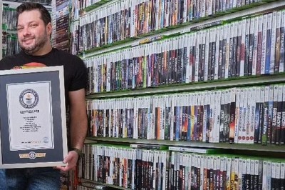 Ky është koleksionuesi më i madh në botë i videolojërave, zotëron  24,268 të tilla