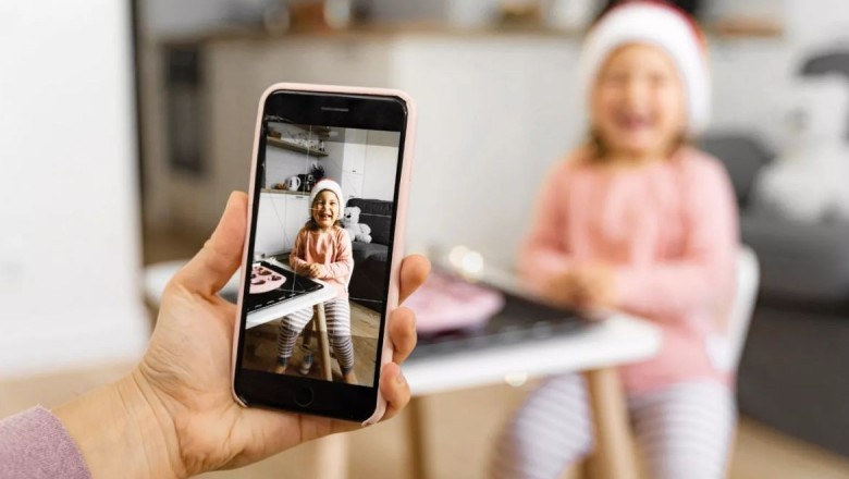 Franca ndalon prindërit  të shpërndajnë foto të fëmijëve në rrjetet sociale