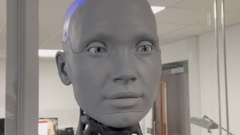 Roboti Ameca përgjigjet me mimika pothuajse njerëzore të fytyrës