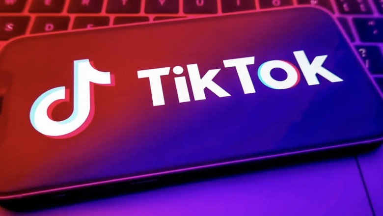 TikTok sfidon X dhe Threads me postime vetëm me tekst
