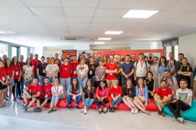 OSCAL kthehet sërisht: në vitin 2023 jemi ‘Standing on Shoulders of Hackers’