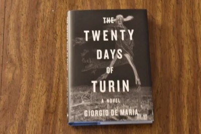 Ky roman horror i vitit 1977 shkruante per mediat sociale