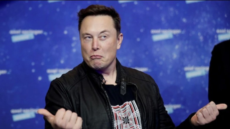 Miliarderi Elon Musk i fiksuar pas fotove, blen iPhone 15!