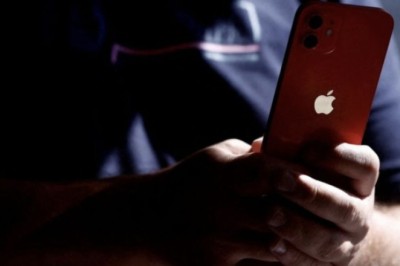 Franca miraton përditësimin e softuerit të Apple për iPhone 12