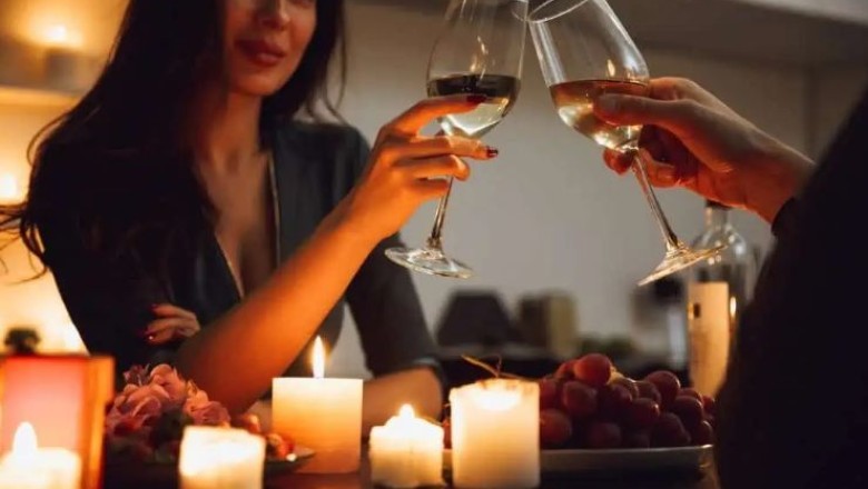 Po kërkoni dashurinë në vitin 2024? Zbulohet dita më e ngarkuar e VITIT për aplikacionet e takimeve…