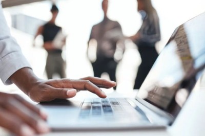 Studimi: Nuk do t’i humbni vendet e punës nga robotët!