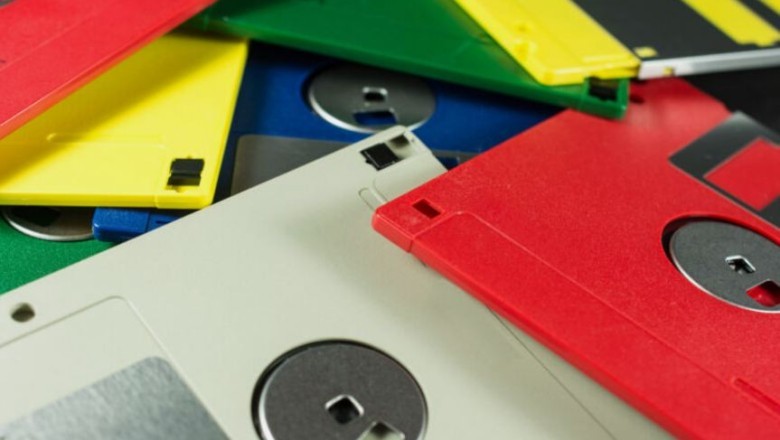 Qeveria japoneze nuk lejon më shitjen e disqeve dhe CD-ROM