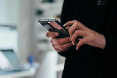 Shkolla skoceze nuk do lejojë më telefonat, ndalojnë përqendrimin e nxënësve