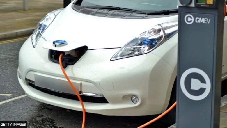 Rreth 3000 makina elektrike Nissan janë prekur nga ky problem. Çfarë pritet të ndodhë?