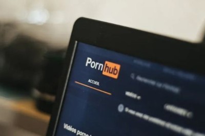 Pornhub mbyllet në Teksas si protestë ndaj ligjit të verifikimit të moshës
