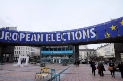 Google bashkon forcat me kontrolluesit evropianë të fakteve përpara zgjedhjeve në BE