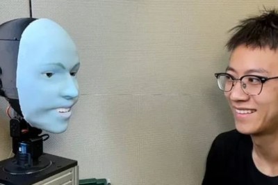 Njihuni me Emo, roboti që imiton shprehjet e fytyrës tonë!